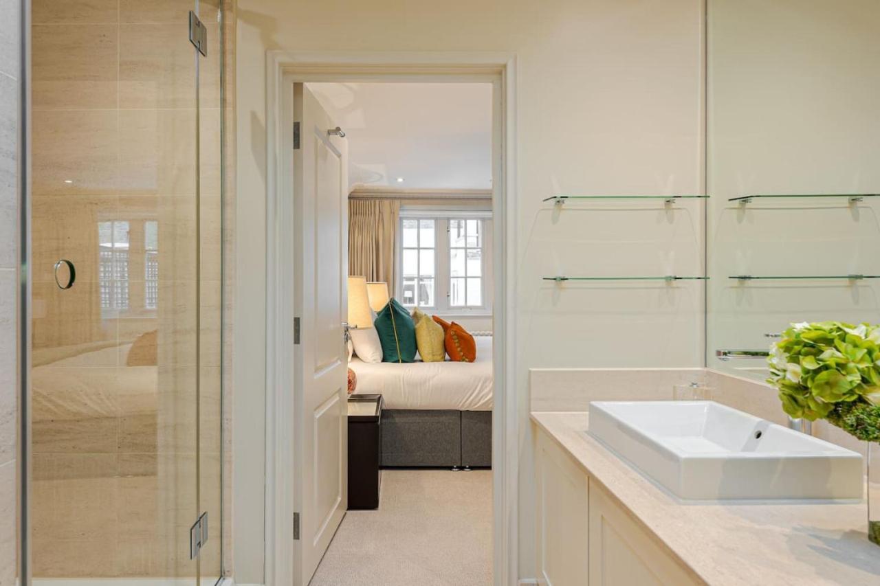 Modern 3 Bedroom Luxury House With Garage In Central London Exterior foto