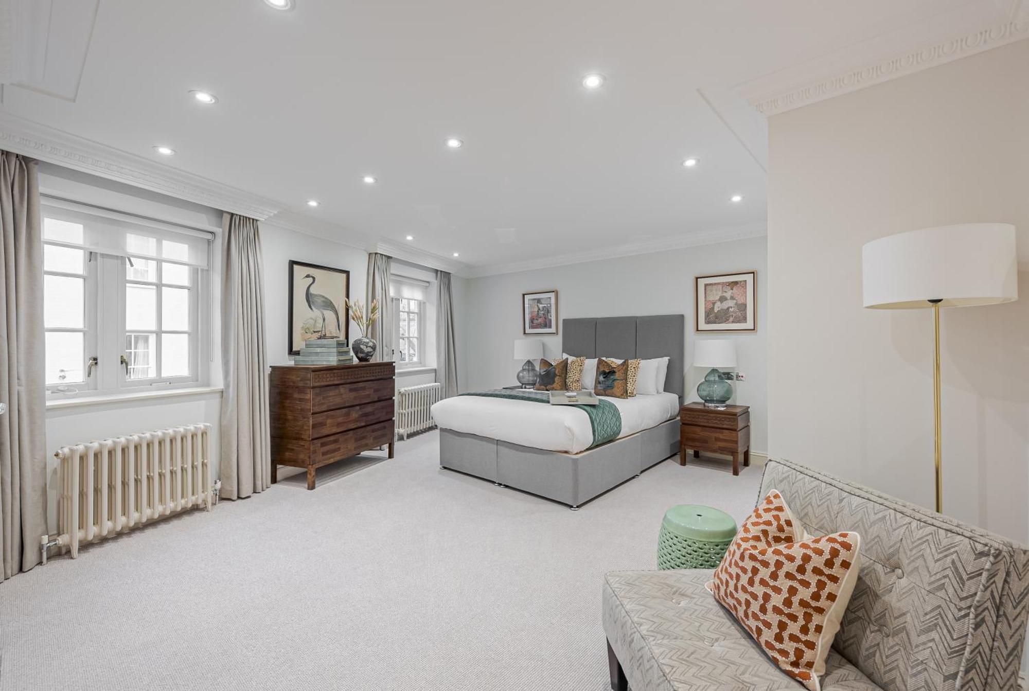 Modern 3 Bedroom Luxury House With Garage In Central London Exterior foto