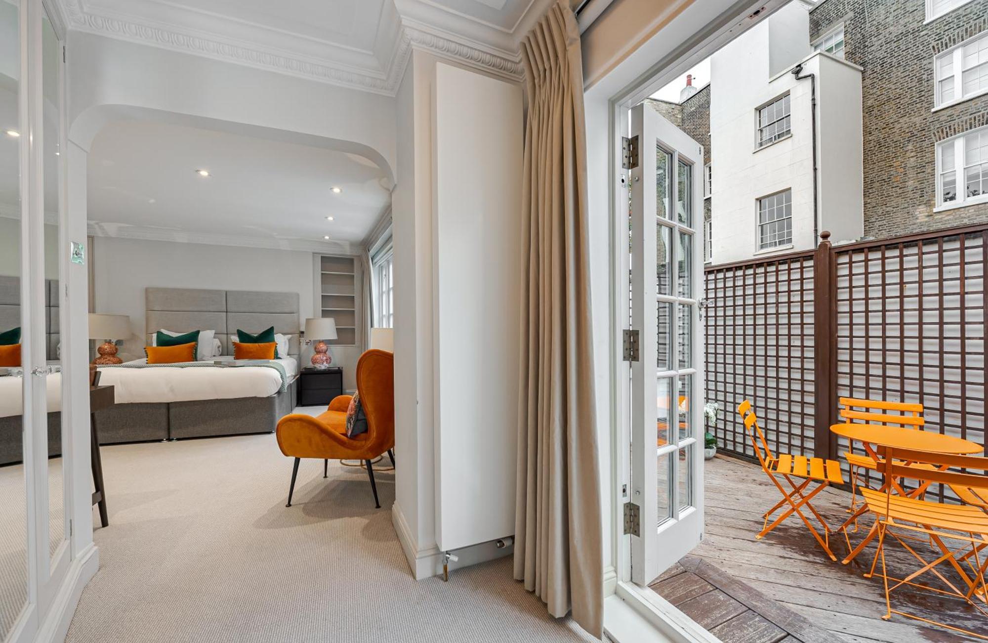 Modern 3 Bedroom Luxury House With Garage In Central London Exterior foto